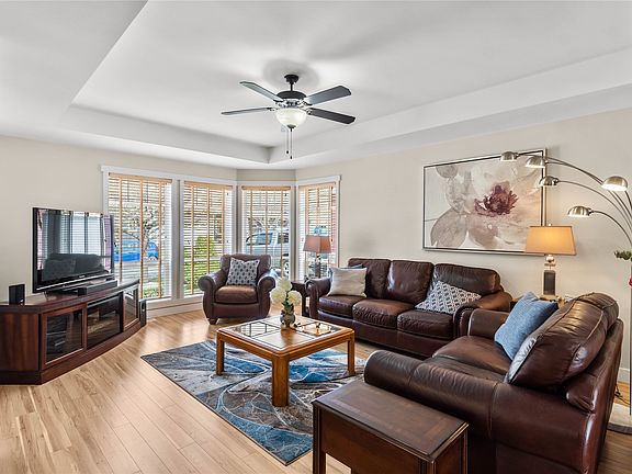 2nd image of 1900 Ord Rd #3