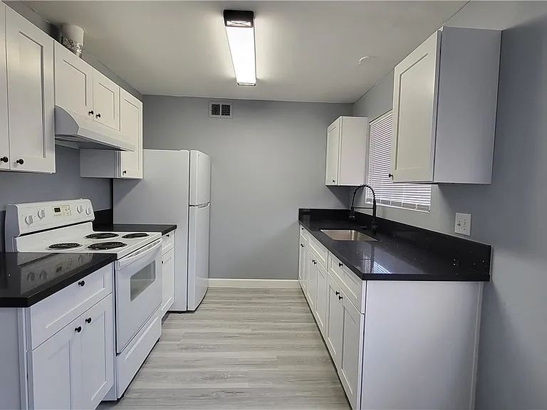 3240 N Michael Way #4 — Photo 5