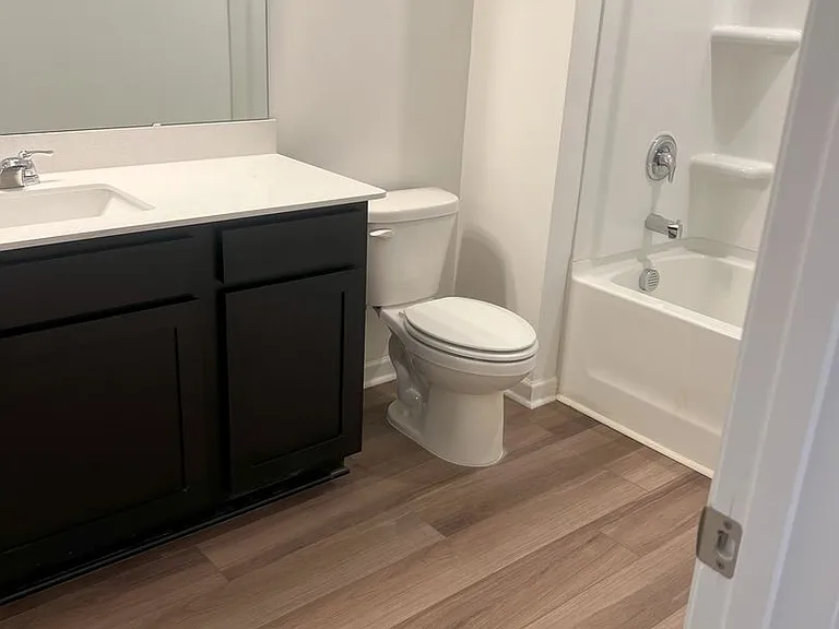 2111 Regal Dr — Photo 26