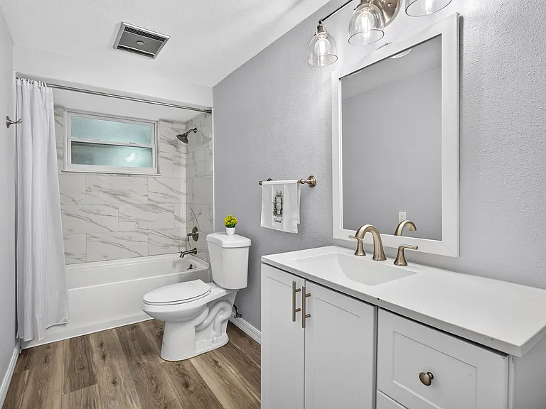 5439 Silver Spur Dr — Photo 13