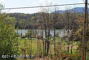 5th image of 3100 Lodge Ln