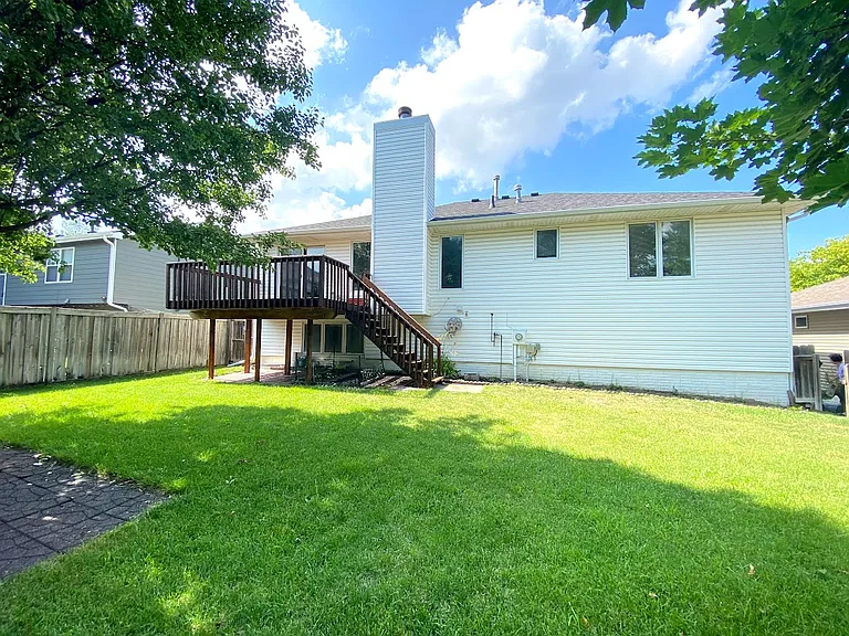 3211 Canyon Rd — Photo 13