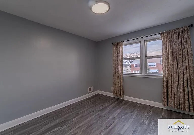1504 Elrino St — Photo 16