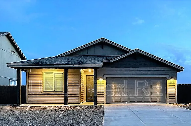 11851 Pegasus Rd — Photo 3