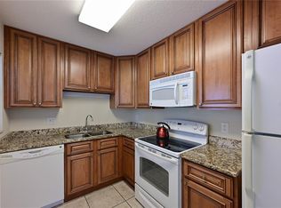 390-301 Boulevard W #4A, Bradenton, FL 34205