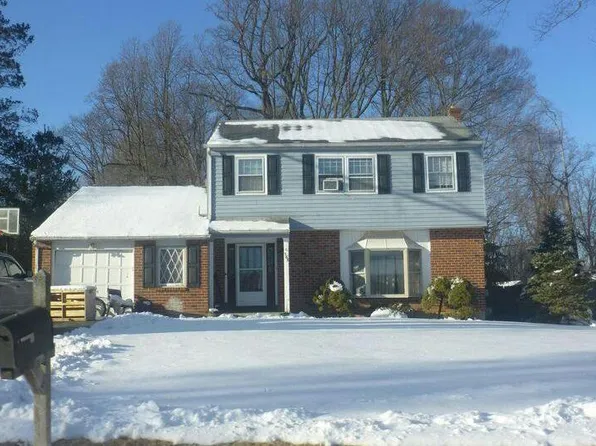 383 Devon Dr, Exton, PA 19341