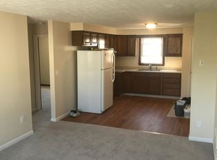 90 Conant St APT 3, Manchester, NH 03102