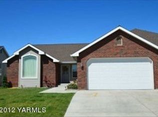 1008 S 88th Ave, Yakima, WA 98908