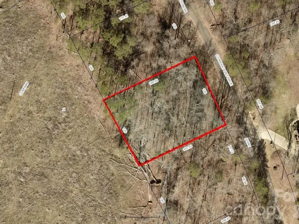 110 Cypress Point Dr, Kings Mountain, NC 28086