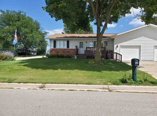 104 25th Ave, Monroe, WI 53566