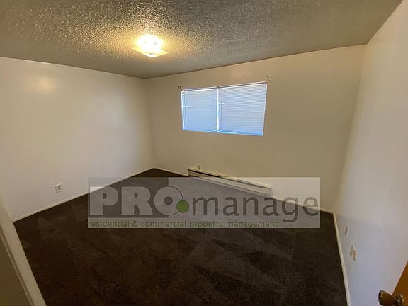 5th image of 680 S Stout Ave #68014