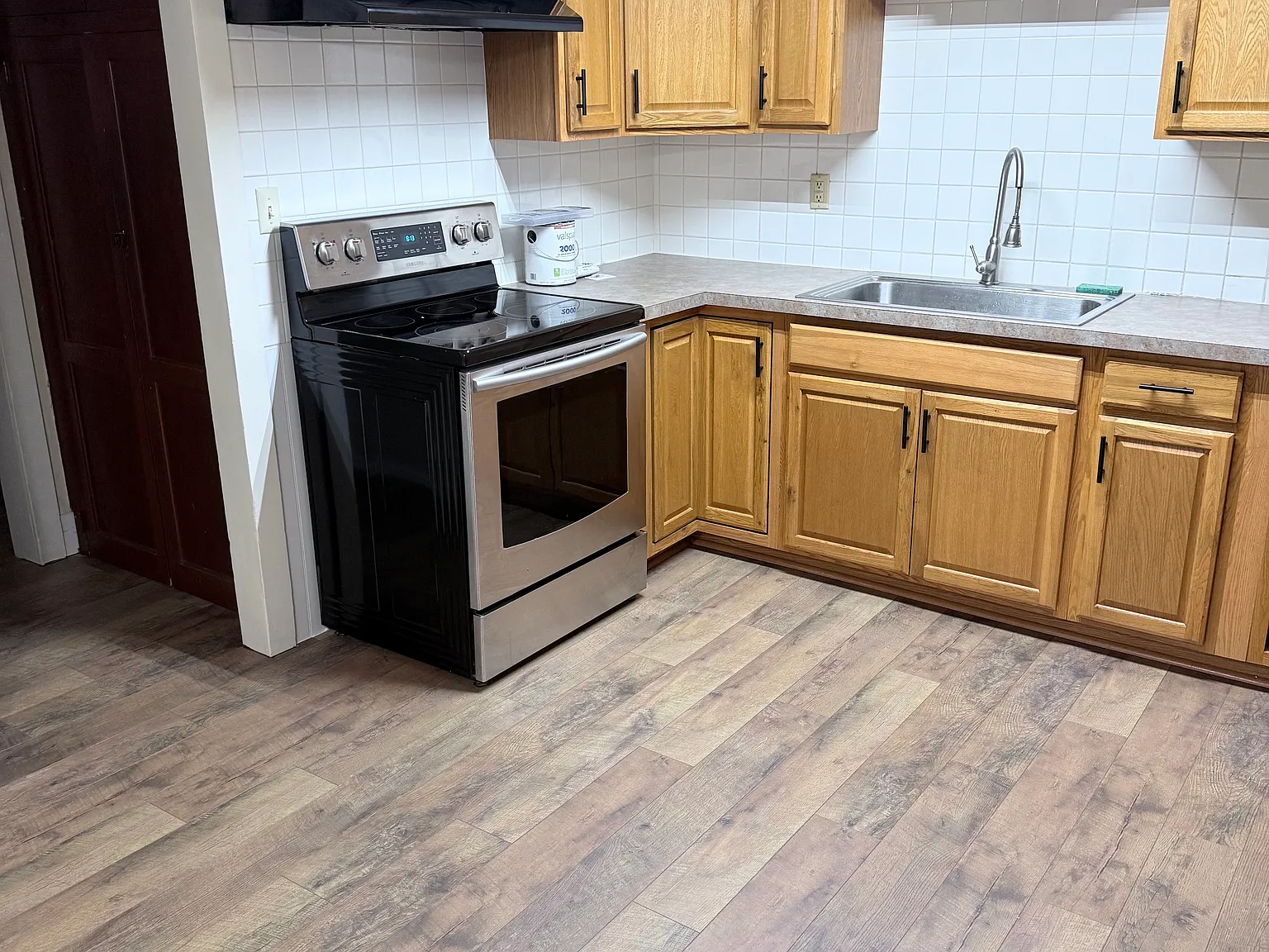 2 bed, 1350 sqft, $875 — Photo 3