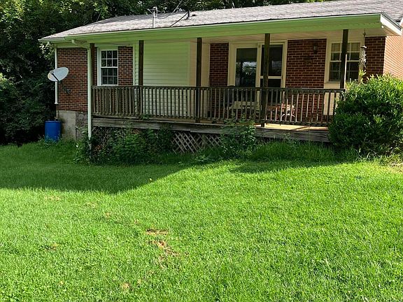 2nd image of 119 Rolling Acres Dr