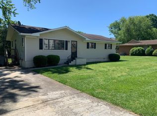 9416 Sandburg Ave, Charlotte, NC 28213