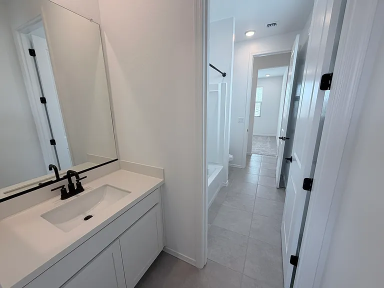 24172 W Raymond St — Photo 47