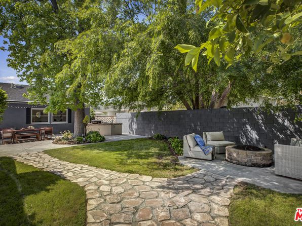 2994 Bargen Way, Altadena, CA 91001