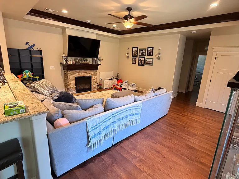 1192 Boulder Ridge St — Photo 2