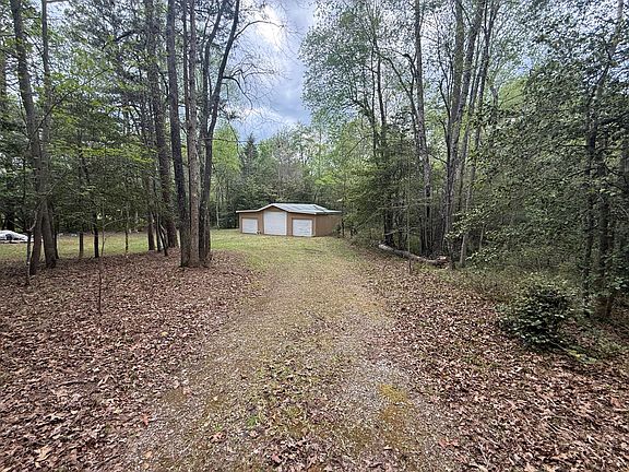 5th image of 151 Willow Rd