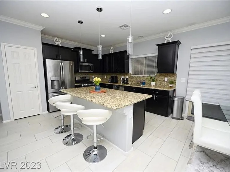 8333 Spanish Creek Ct — Photo 14