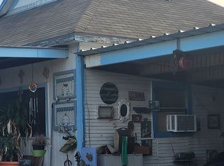 61 Maddox St, Eden, TX 76837