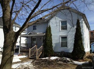 5 Alfred St, Middleport, NY 14105