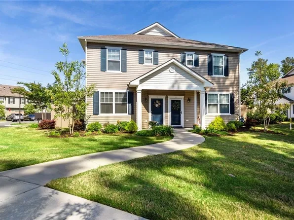 2851 Baldwin Dr, Chesapeake, VA 23321