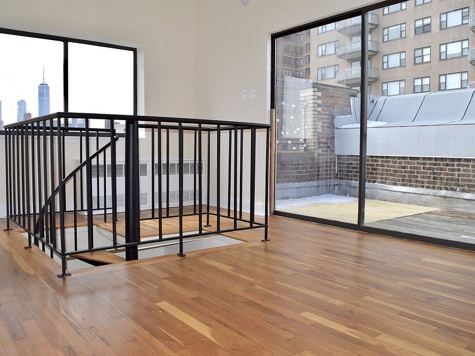 1st image of 1 Astor Pl Ph A