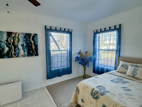 711 S TRINITY ST, San Antonio, TX 78207