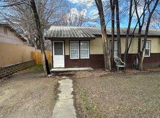 313 Bunker Ave, Aztec, NM 87410