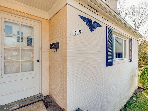 Inviting front entrance