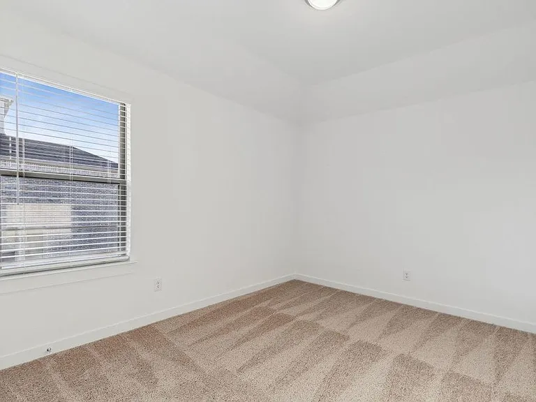 888 Sunflower Rd — Photo 16