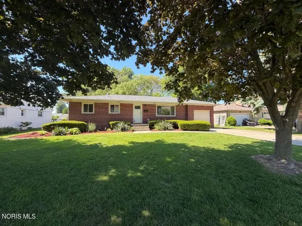 2917 Shoreland Ave, Toledo, OH 43611