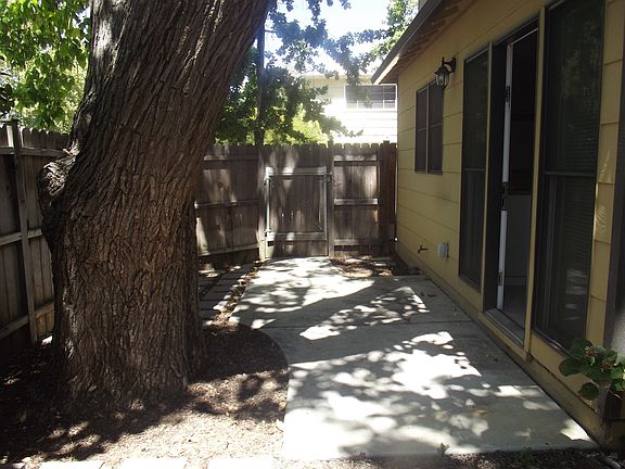 3rd image of 4902 K St