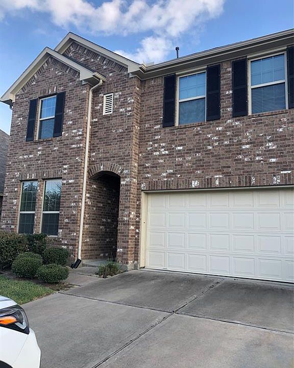 1st image of 20755 Rainmead Dr