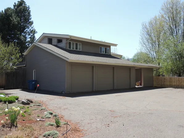 1679 Pokey Ln, Missoula, MT 59804