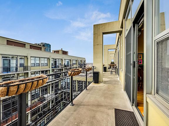 3rd image of 900 N Kingsbury St APT 1155