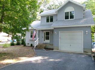 4 Gatehouse Trl, Berlin, MD 21811