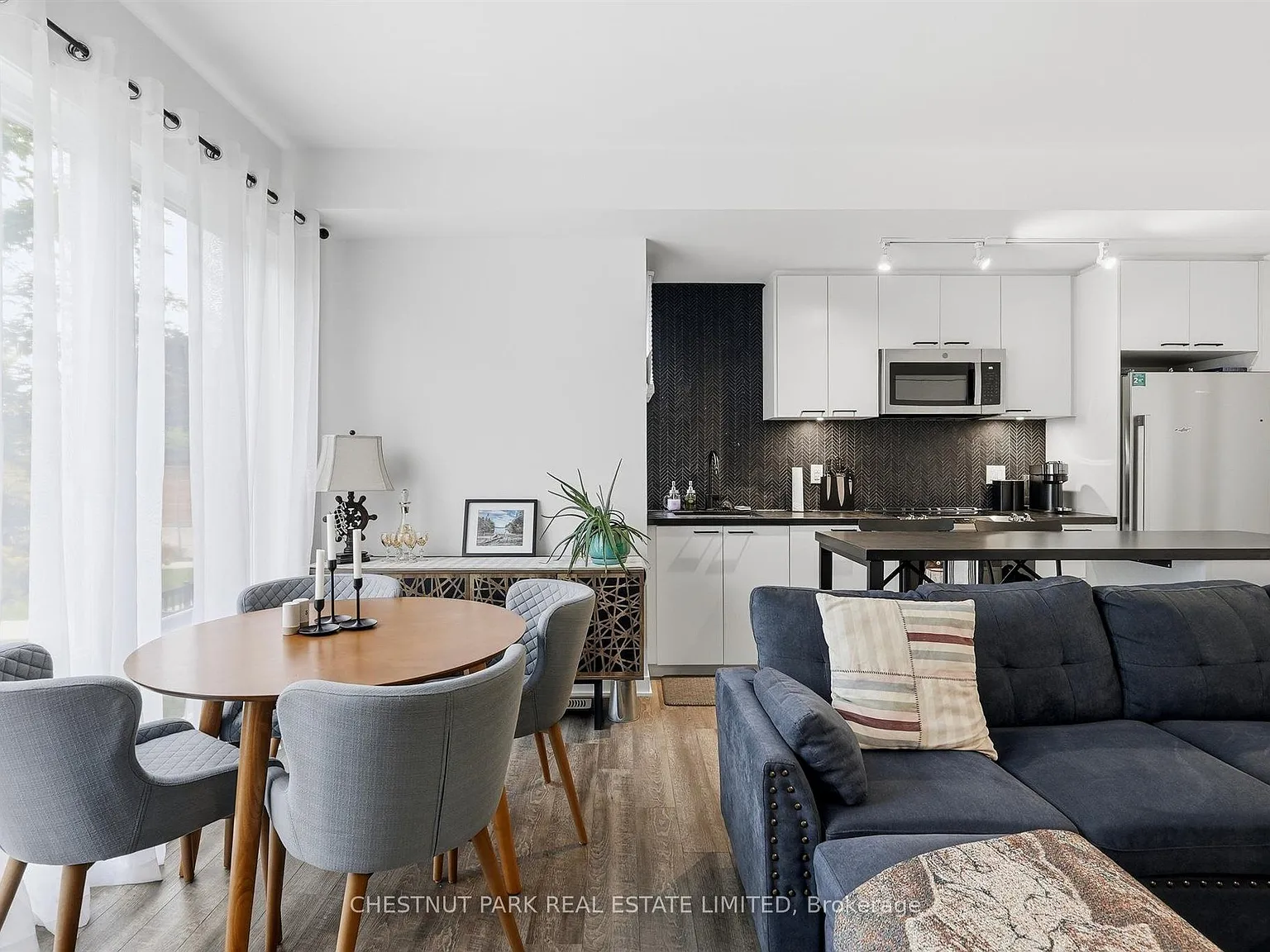 3 bed, $2,800 — Photo 4
