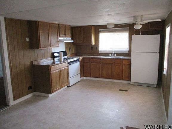 2nd image of 2361 E Lass Ave