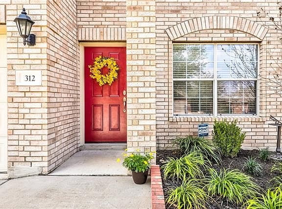 3rd image of 312 Golden Eagle Ln