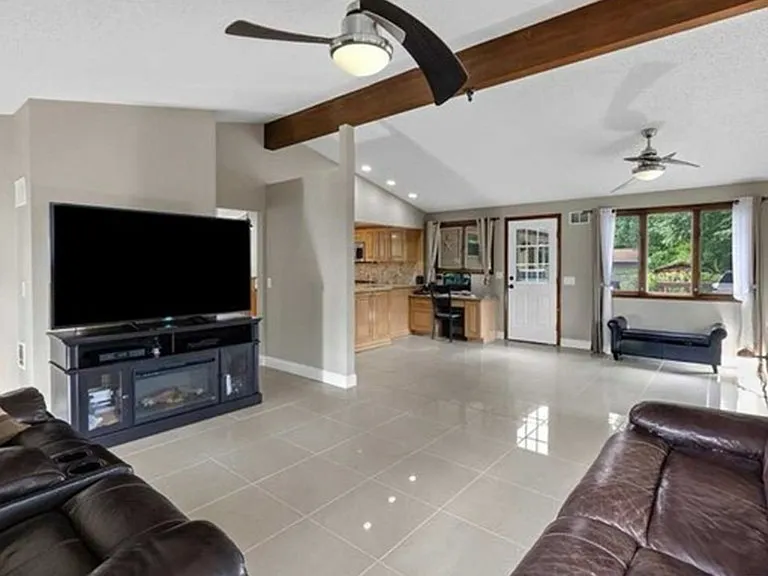 442 Wildwood Rd — Photo 25