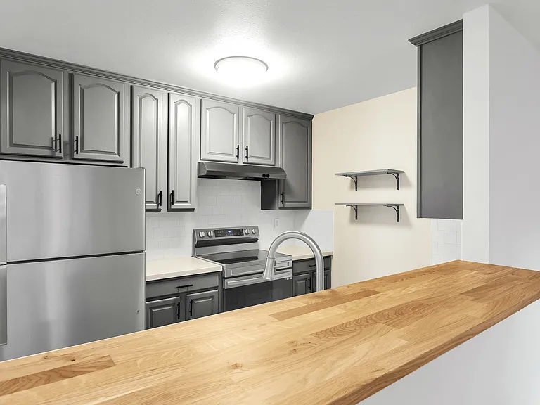 2235 Ashby Ave #102 — Photo 1