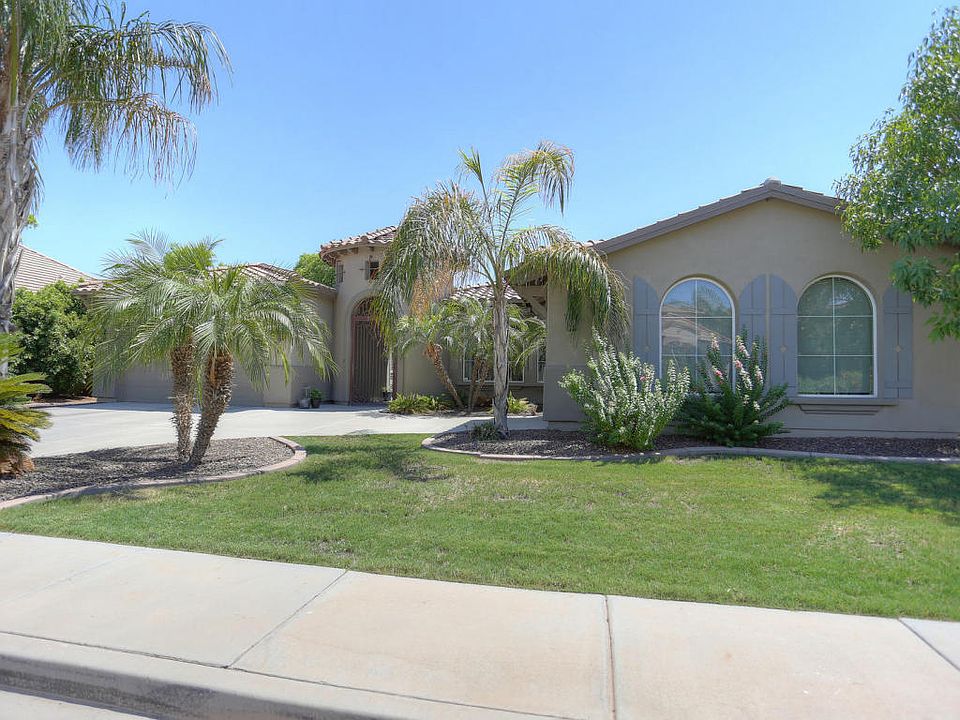 1st image of 431 E Crescent Pl