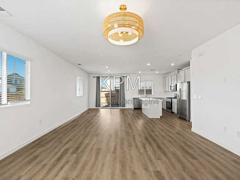 10925 Admiral Cove Way #1 — Photo 12