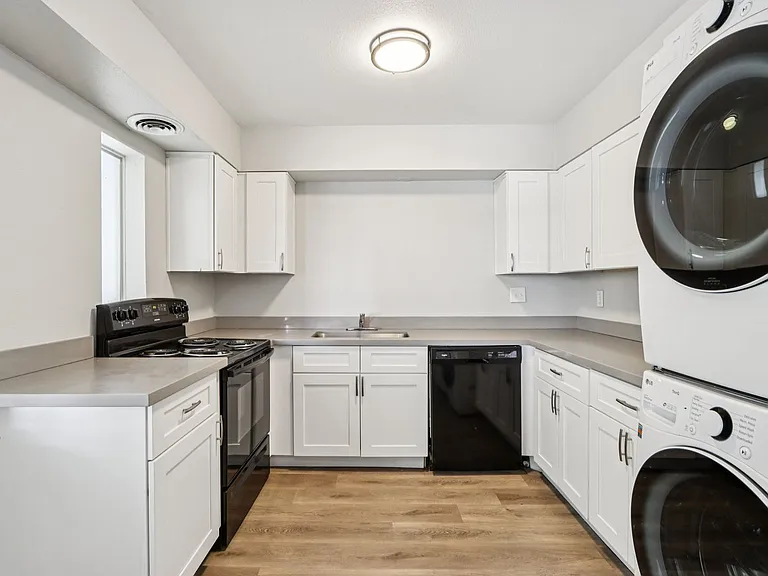 407 N Williams — Photo 15