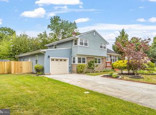 15 Brookmead Dr, Cherry Hill, NJ 08034