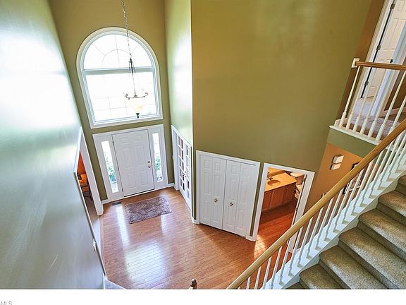 2nd image of 4201 Oakmont Dr