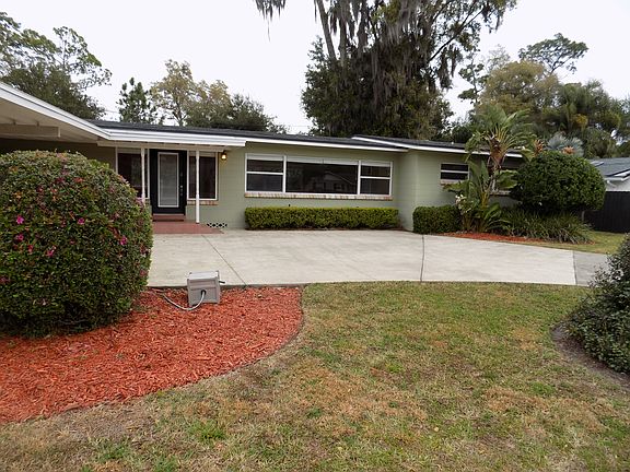 2nd image of 1517 Poe Ave