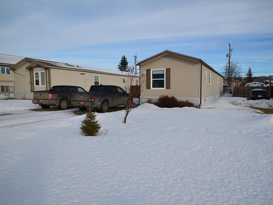 1st image of 10247 101st St