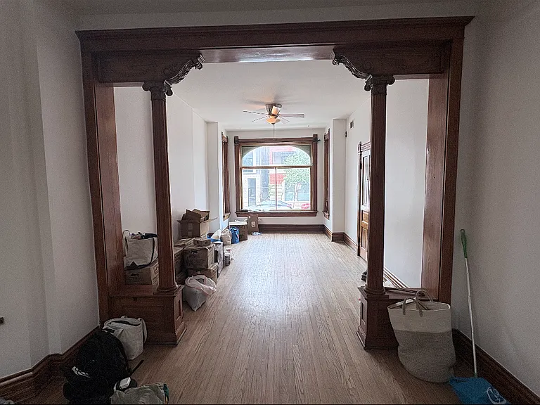 855 N Damen Ave #1 — Photo 4